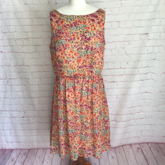 Ronni Nicole Dresses & Skirts - Ronni Nicole Floral Sleeveless Dress - Size 14